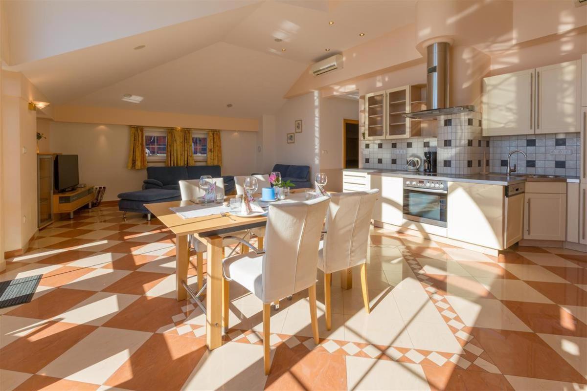 Villa Barbara Crikvenica Bilik gambar